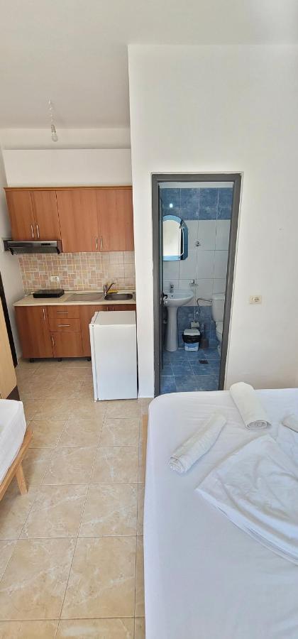 Alsi Rooms Ksamil Exteriör bild